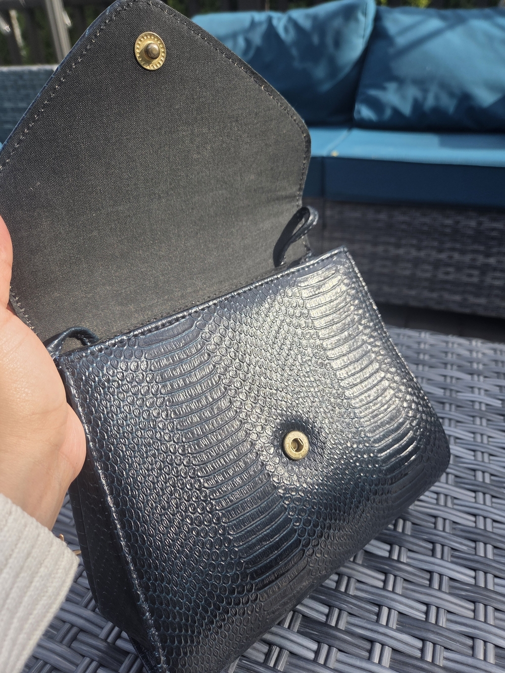 Dark Green reptile-inspired Crossbody Bag - Picture 5 of 7